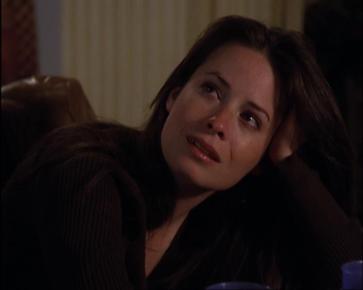 Charmed-Online-dot-420LongLiveTheQueen1695.jpg