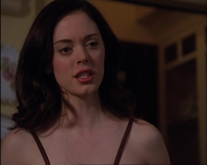 Charmed-Online-dot-420LongLiveTheQueen1722.jpg