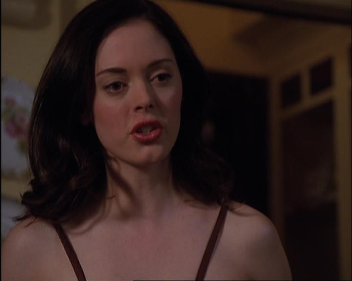 Charmed-Online-dot-420LongLiveTheQueen1724.jpg
