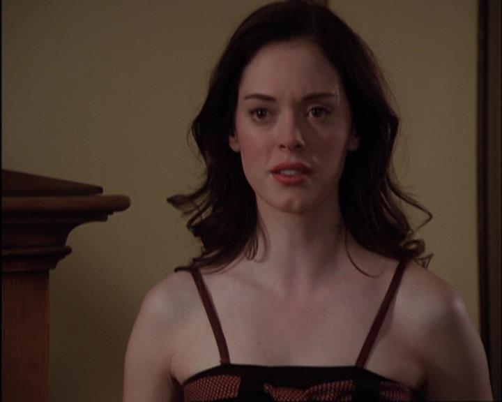 Charmed-Online-dot-420LongLiveTheQueen1826.jpg
