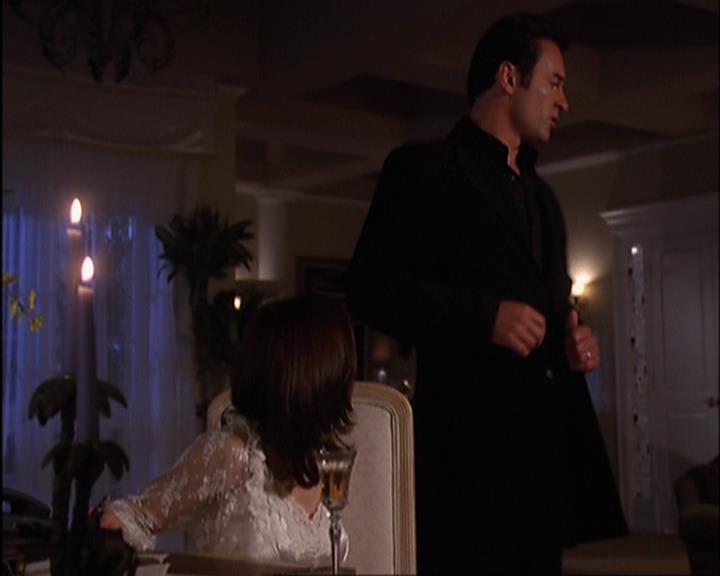 Charmed-Online-dot-420LongLiveTheQueen1891.jpg