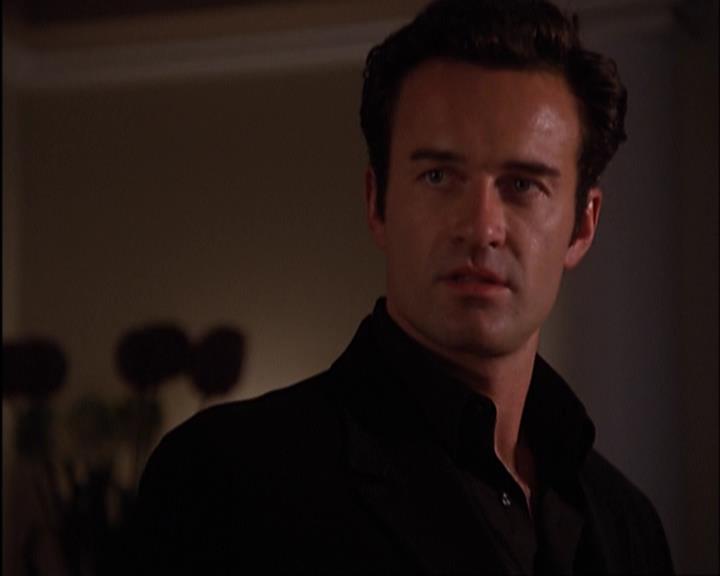 Charmed-Online-dot-420LongLiveTheQueen1941.jpg
