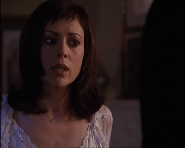 Charmed-Online-dot-420LongLiveTheQueen2039.jpg