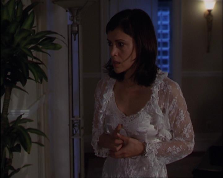 Charmed-Online-dot-420LongLiveTheQueen2137.jpg