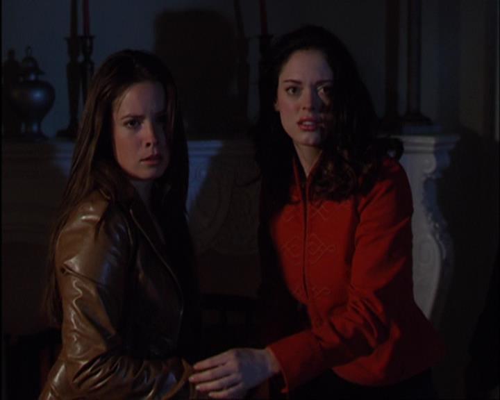 Charmed-Online-dot-420LongLiveTheQueen2141.jpg