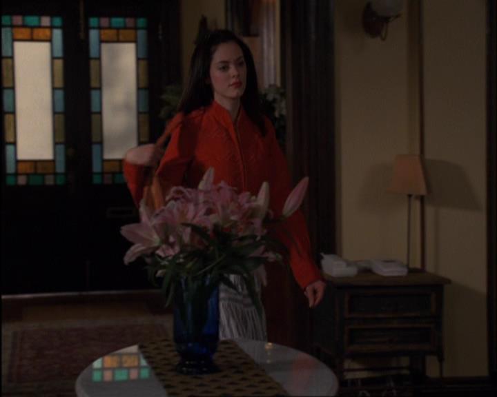 Charmed-Online-dot-420LongLiveTheQueen2258.jpg