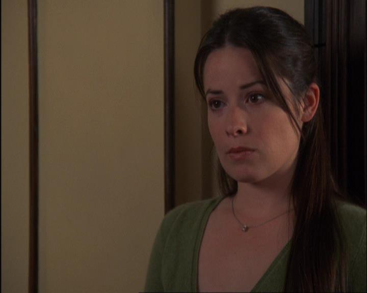 Charmed-Online-dot-420LongLiveTheQueen2272.jpg