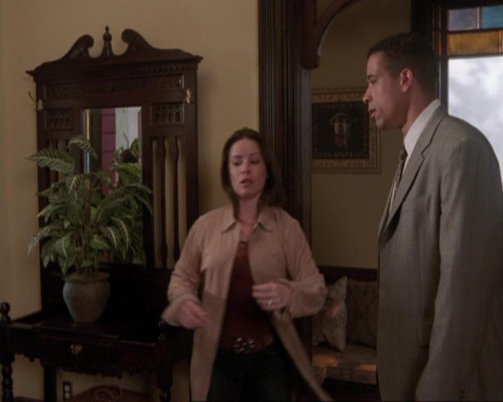 Charmed-Online-dot-421WombRaider0689.jpg Charmed-Online-dot-421WombRaider0689.jpg