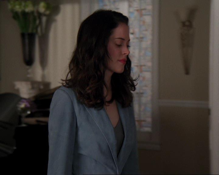 Charmed-Online-dot-421WombRaider0760.jpg Charmed-Online-dot-421WombRaider0760.jpg