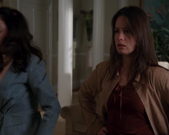 Charmed-Online-dot-421WombRaider0823.jpg Charmed-Online-dot-421WombRaider0823.jpg