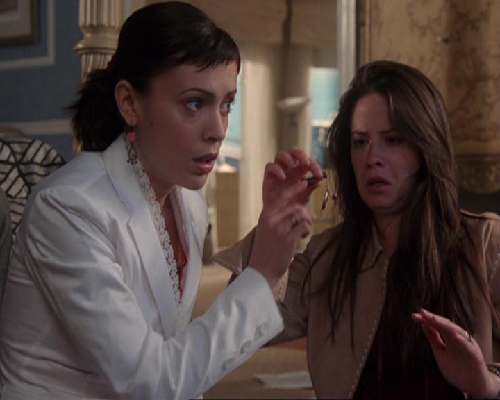 Charmed-Online-dot-421WombRaider0887.jpg Charmed-Online-dot-421WombRaider0887.jpg