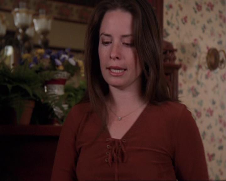 Charmed-Online-dot-421WombRaider0921.jpg