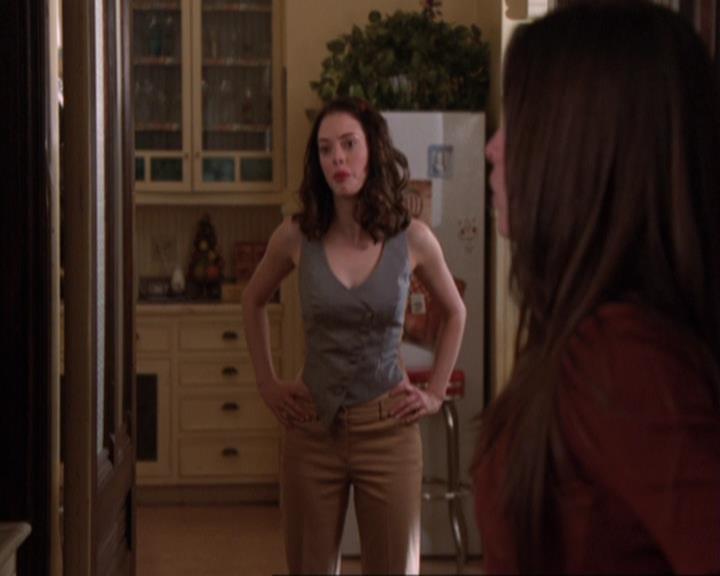 Charmed-Online-dot-421WombRaider0986.jpg