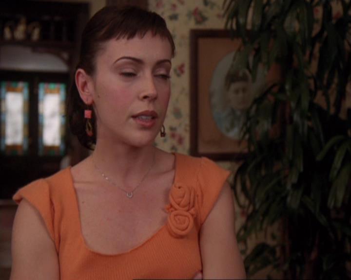 Charmed-Online-dot-421WombRaider0987.jpg