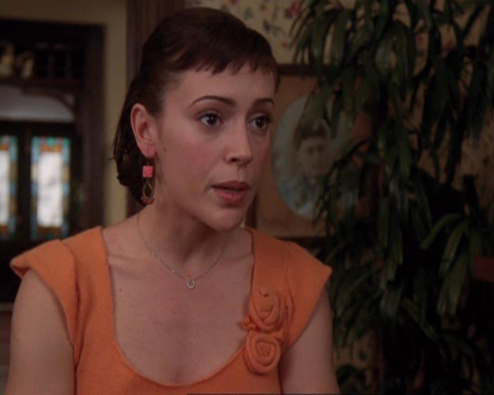 Charmed-Online-dot-421WombRaider1006.jpg
