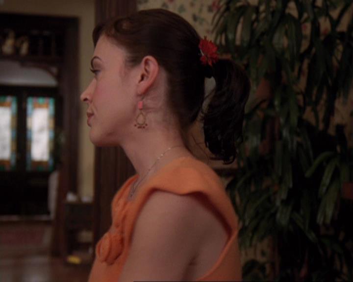 Charmed-Online-dot-421WombRaider1020.jpg