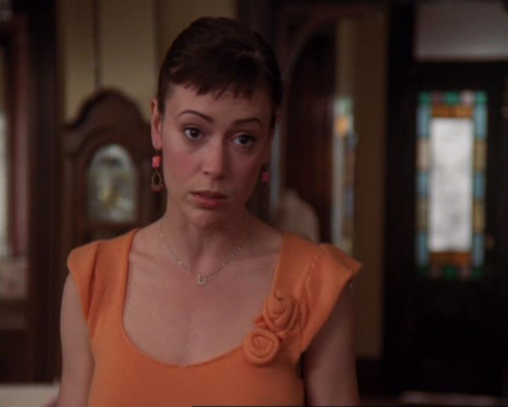 Charmed-Online-dot-421WombRaider1032.jpg