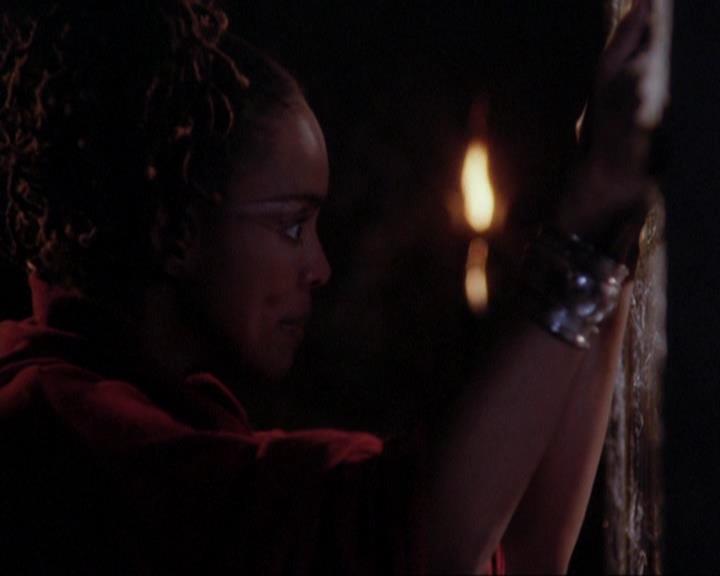 Charmed-Online-dot-421WombRaider1126.jpg Charmed-Online-dot-421WombRaider1126.jpg