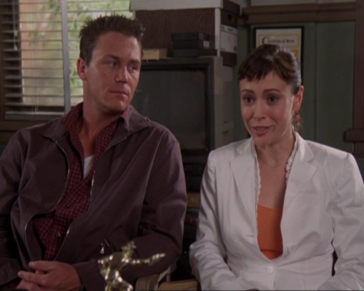 Charmed-Online-dot-421WombRaider1208.jpg