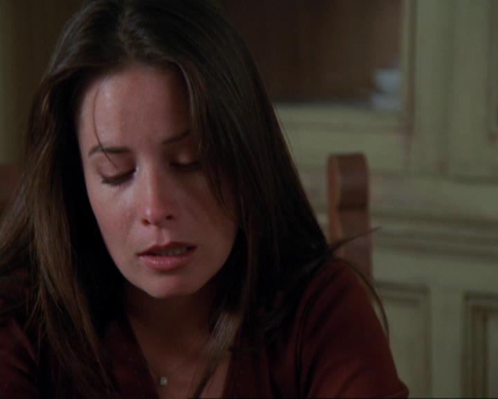 Charmed-Online-dot-421WombRaider1396.jpg