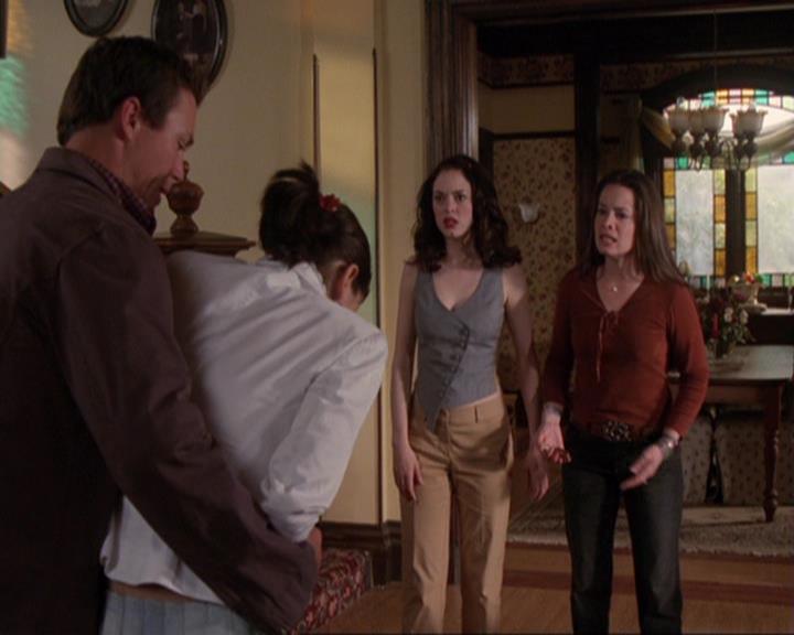 Charmed-Online-dot-421WombRaider1427.jpg