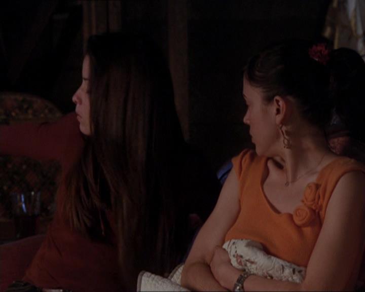 Charmed-Online-dot-421WombRaider1533.jpg Charmed-Online-dot-421WombRaider1533.jpg