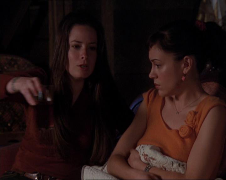 Charmed-Online-dot-421WombRaider1535.jpg