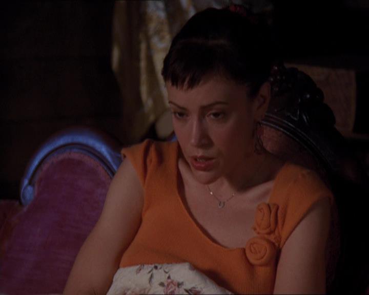 Charmed-Online-dot-421WombRaider1574.jpg