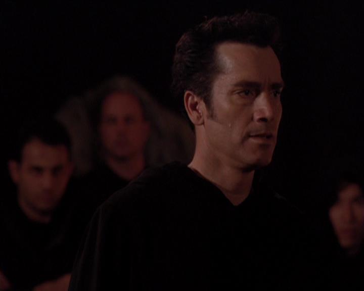 Charmed-Online-dot-421WombRaider1869.jpg