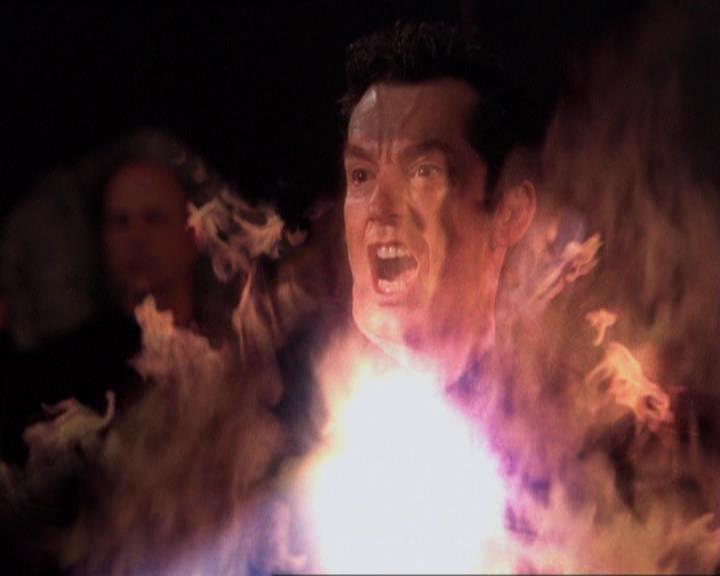 Charmed-Online-dot-421WombRaider1878.jpg