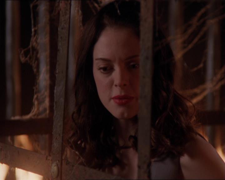 Charmed-Online-dot-421WombRaider1963.jpg Charmed-Online-dot-421WombRaider1963.jpg