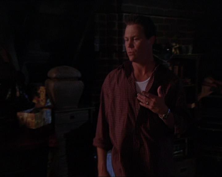 Charmed-Online-dot-421WombRaider1981.jpg Charmed-Online-dot-421WombRaider1981.jpg