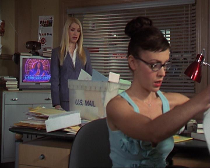Charmed-Online-dot-422WitchWayNow0017.jpg