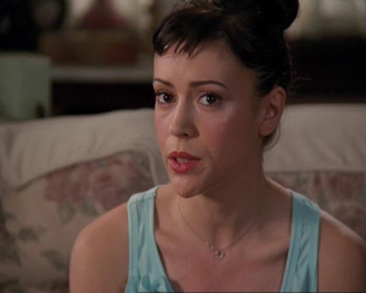 Charmed-Online-dot-422WitchWayNow0199.jpg Charmed-Online-dot-422WitchWayNow0199.jpg