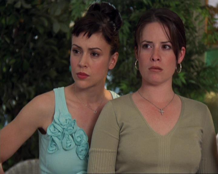 Charmed-Online-dot-422WitchWayNow0358.jpg