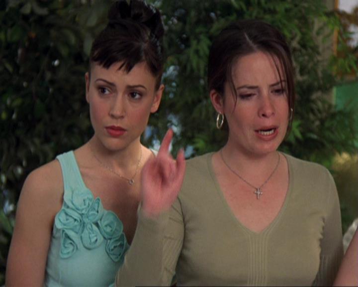 Charmed-Online-dot-422WitchWayNow0400.jpg