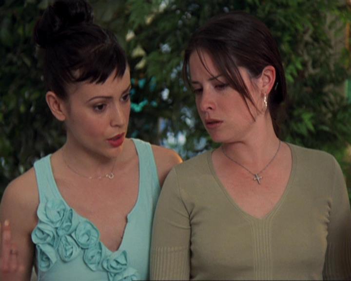 Charmed-Online-dot-422WitchWayNow0420.jpg