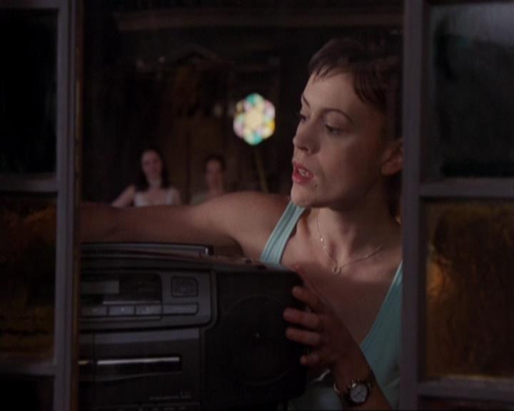 Charmed-Online-dot-422WitchWayNow0604.jpg