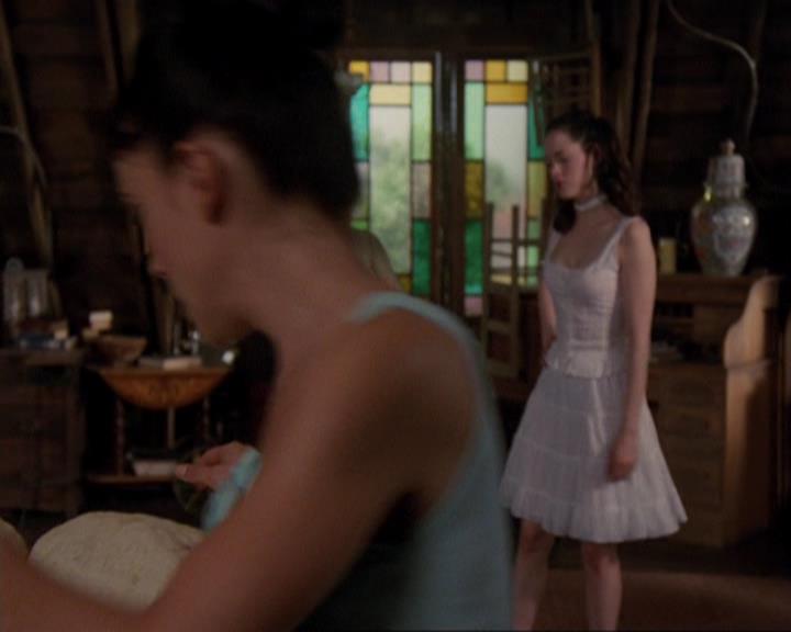 Charmed-Online-dot-422WitchWayNow0612.jpg
