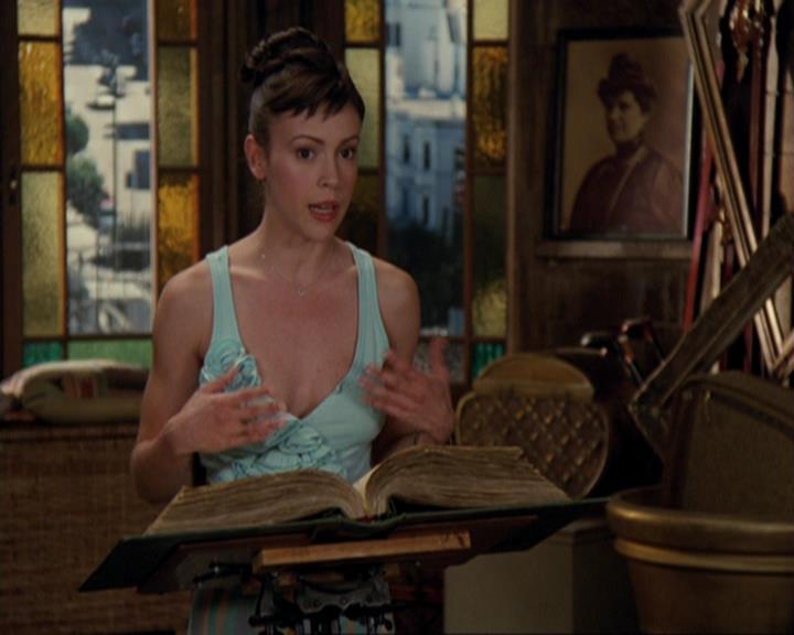 Charmed-Online-dot-422WitchWayNow0645.jpg Charmed-Online-dot-422WitchWayNow0645.jpg