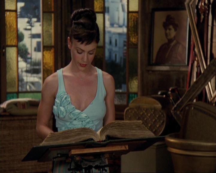 Charmed-Online-dot-422WitchWayNow0655.jpg