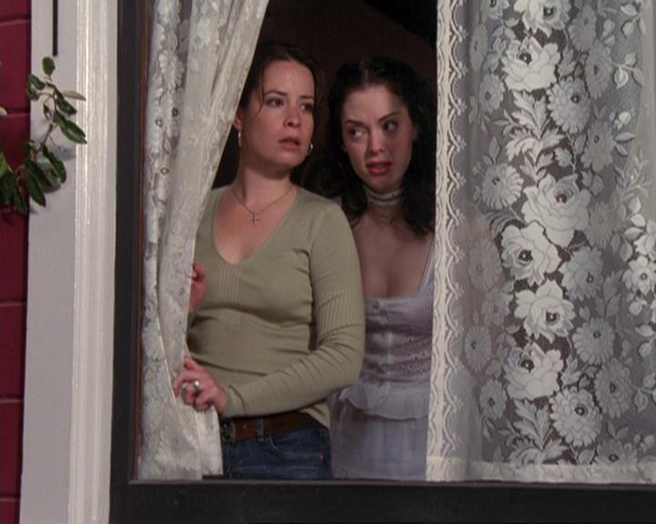 Charmed-Online-dot-422WitchWayNow0695.jpg