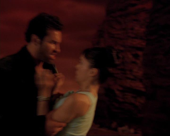 Charmed-Online-dot-422WitchWayNow0805.jpg