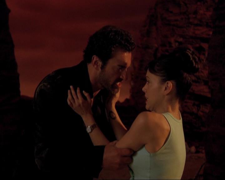 Charmed-Online-dot-422WitchWayNow0809.jpg