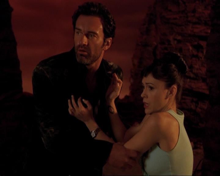 Charmed-Online-dot-422WitchWayNow0813.jpg
