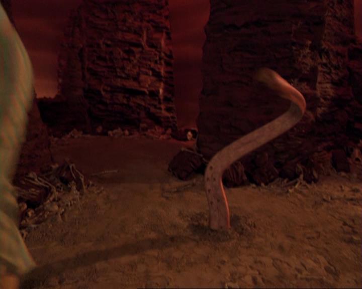 Charmed-Online-dot-422WitchWayNow0818.jpg