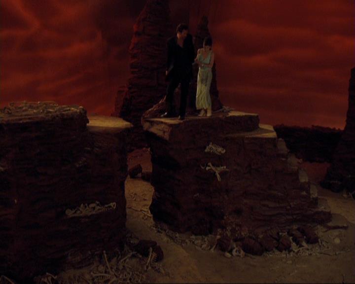 Charmed-Online-dot-422WitchWayNow0824.jpg