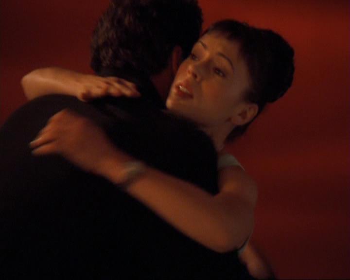 Charmed-Online-dot-422WitchWayNow0838.jpg