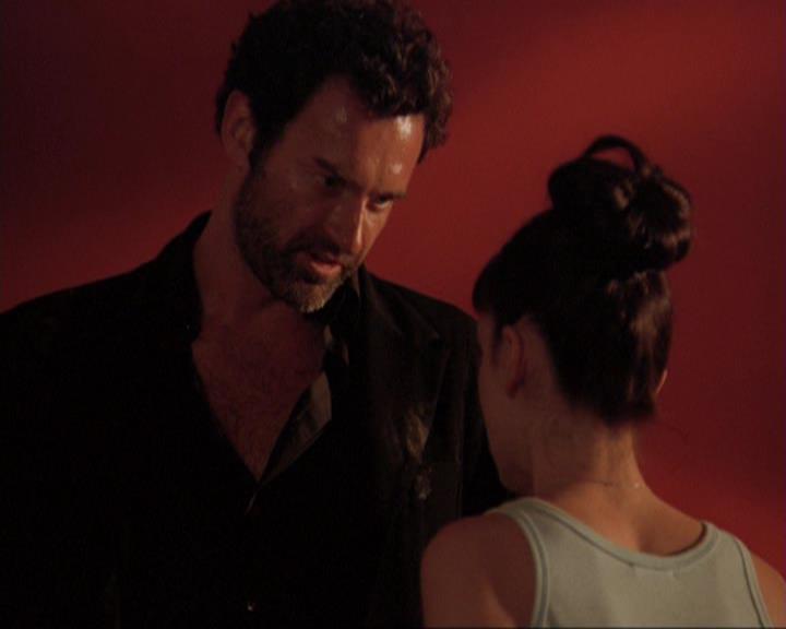 Charmed-Online-dot-422WitchWayNow0860.jpg
