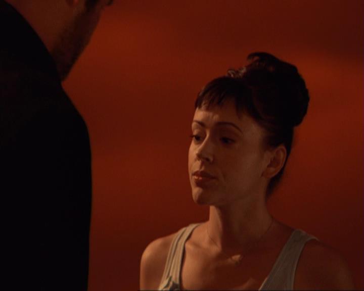 Charmed-Online-dot-422WitchWayNow0870.jpg